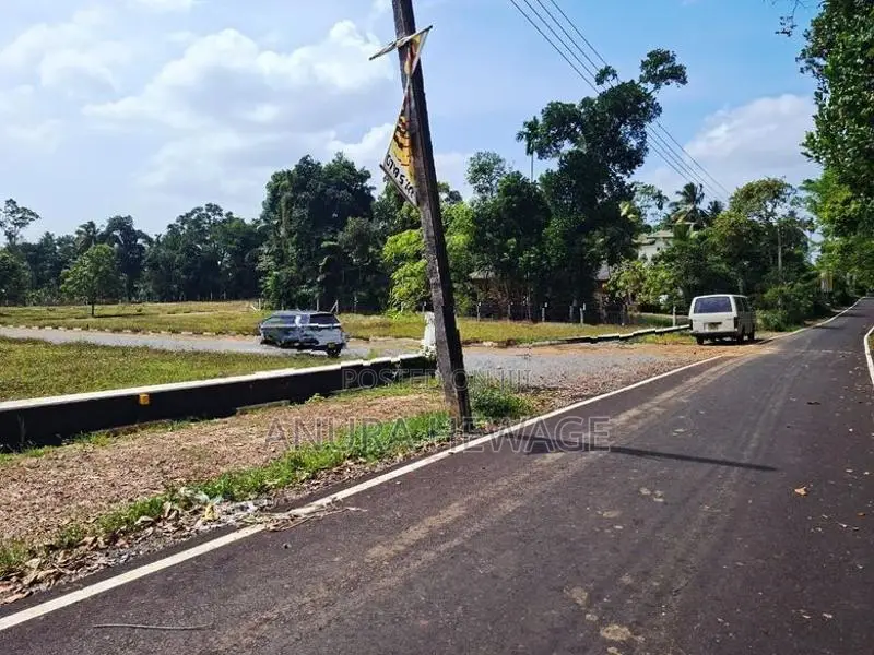 Land for Sale Diyagama (for Real Estate). (ID : DYGA002)