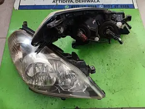 Nissan wingroad Y11 black base headlight set