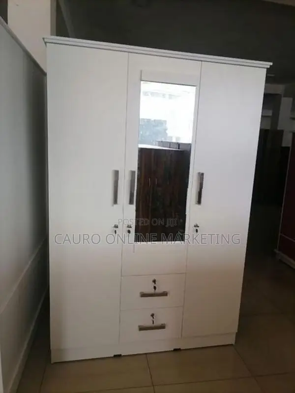 New Melamine 3 Door Cupboard 6*4 Ft Wardrobe