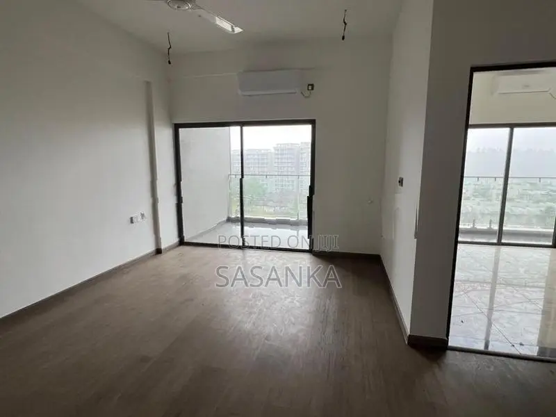 Piliyandala Super Luxury Brand New Apartment For Sale