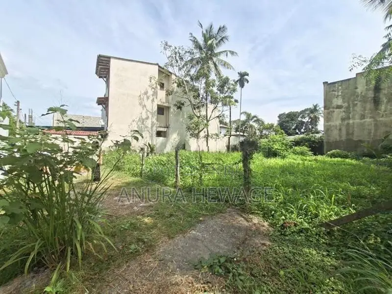Land for Sale Hokandara road, Talawathugoda. (ID : THLW004)