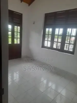 Boralesgamuwa Luxury Two Storey House for Sale