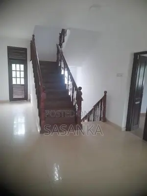 Boralesgamuwa Luxury Two Storey House for Sale