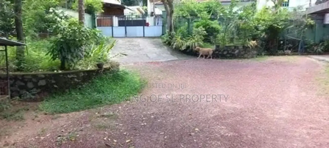 Land for Sale in Battaramulla ( Pelawatta )