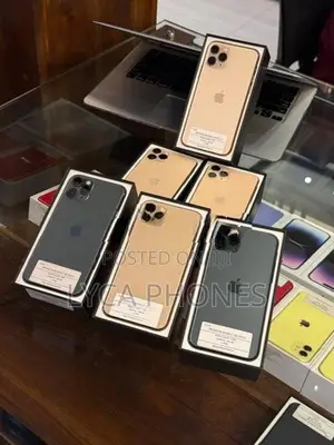 Apple iPhone 11 Pro Max 256GB (Used)