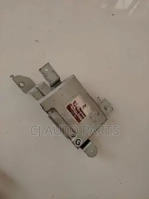 Nissan Bluebird FG10 Gear Control unit