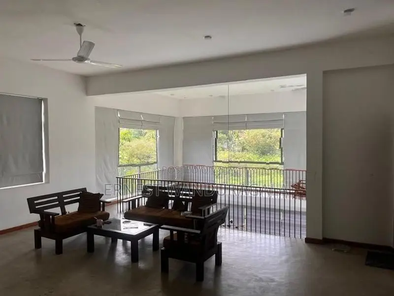 House for rent in madapatha. hr-963