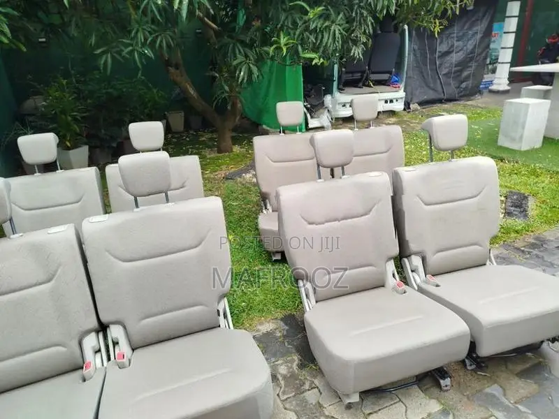 Nissan Clipper Buddy Van Seat