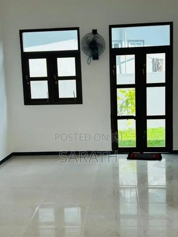 9.9 P With Brand New Single House Sale Athurugiriya