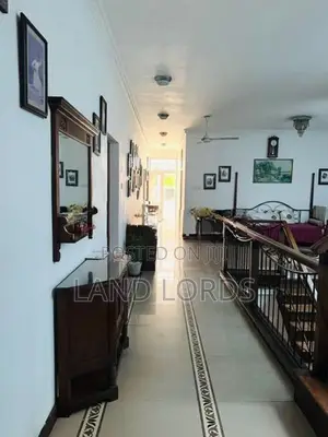 17P Luxury House facing Alexandra Place Colombo 7 For Sale