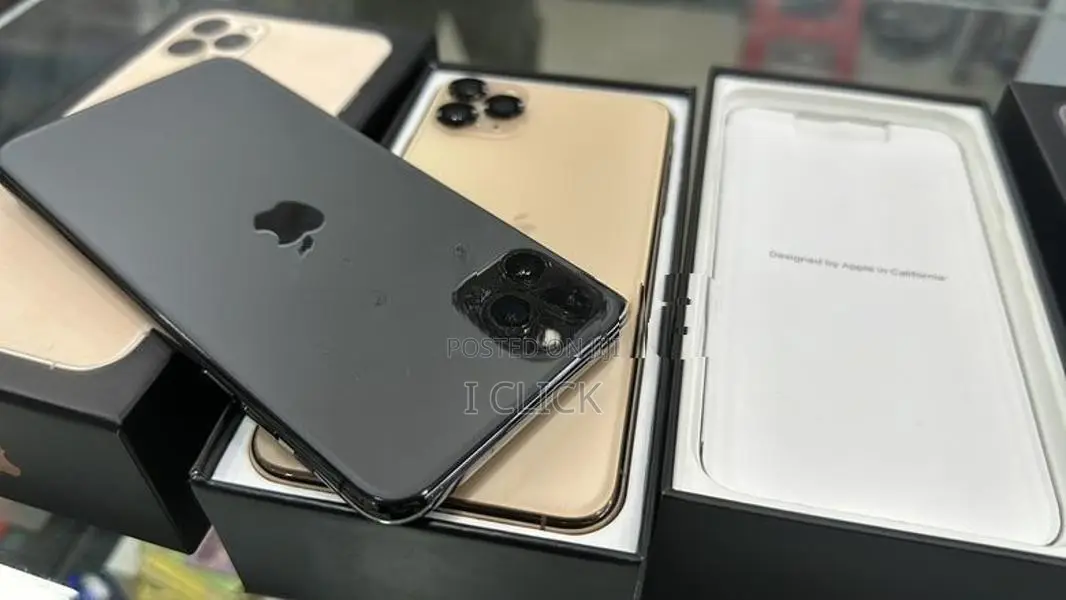 Apple iPhone 11 Pro Max 256GB (Used)