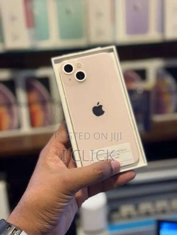 Apple iPhone 13 128GB (Used)