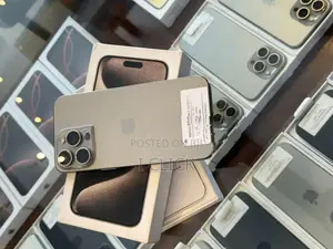 Apple iPhone 15 Pro Max 256GB (Used)