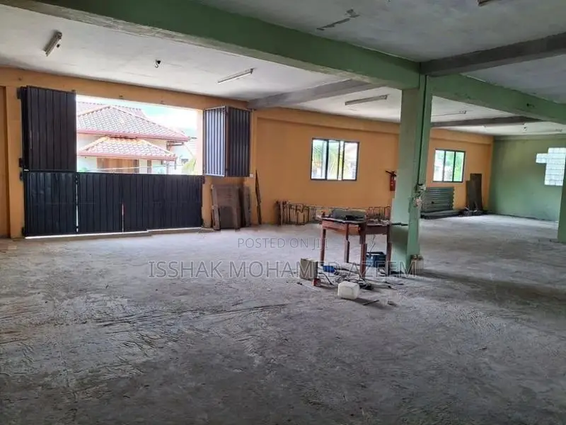 4 Story Warehouse /Storage Building for Sale Mount Lavinia