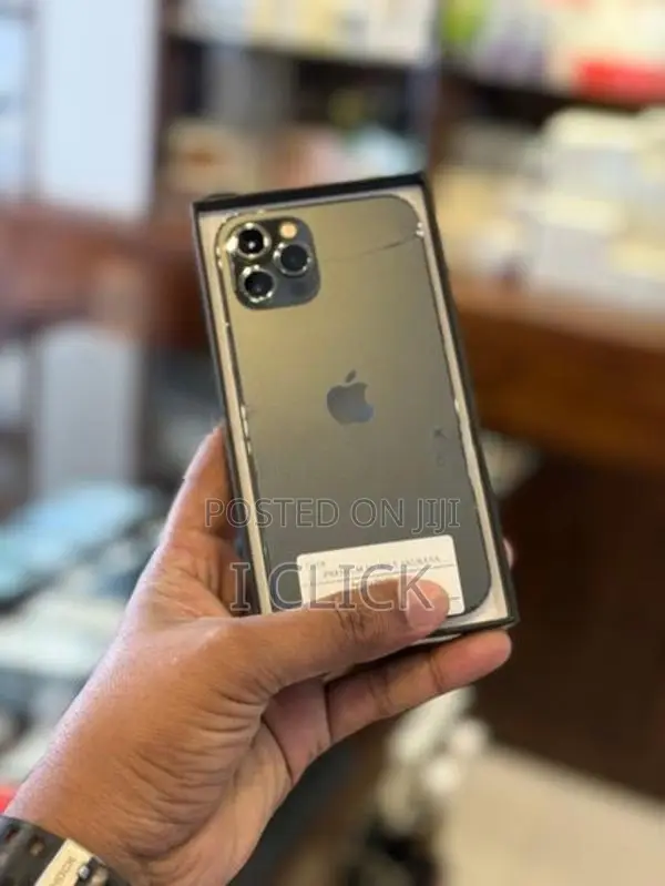 Apple iPhone 11 Pro 256GB (Used)