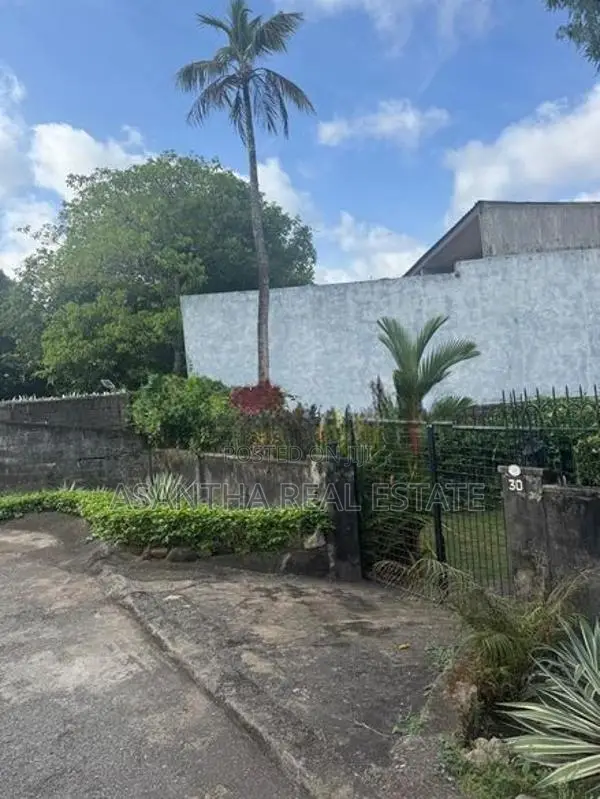 20P Land for Sale at Colombo 05