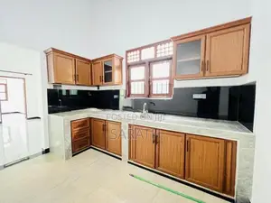 Well Build Single House Sale Athurugiriya