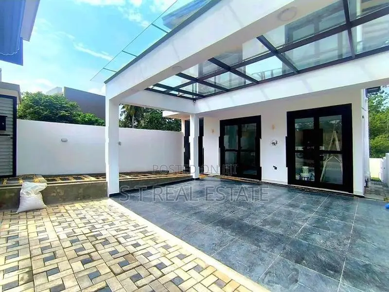 Modern Designed Luxury 2 Storey House for Sale in Malabe