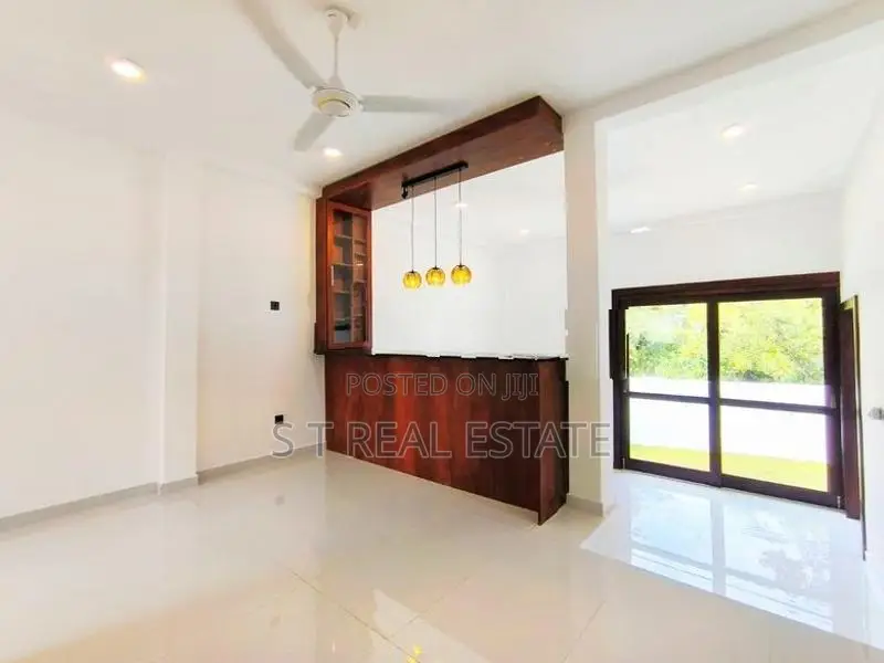 Modern Designed Luxury 2 Storey House for Sale in Malabe