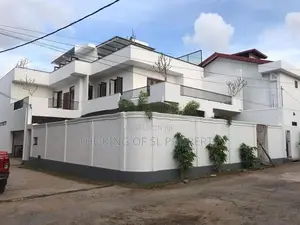 House for Sale in Colombo 08