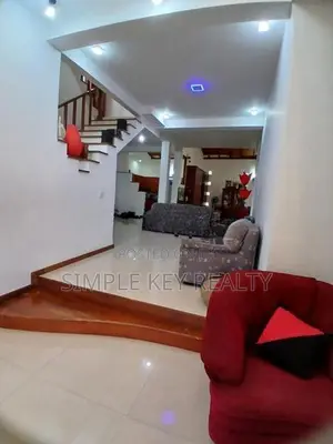 Three Story House for Sale in Kiribathgoda Makola