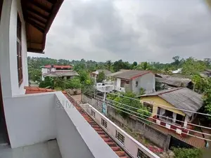 Three Story House for Sale in Kiribathgoda Makola