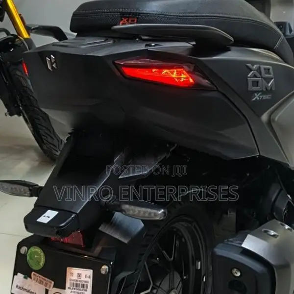 Hero XOOM 125R 2025