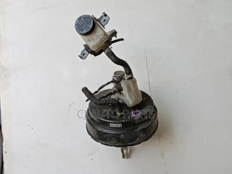 Nissan Teana j32 Brake Booster Master Pump