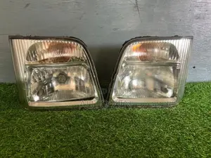 Sambar truck Head light