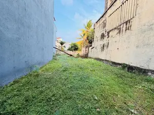(AFA783) 8.6P Land for Sale 1st Lane Pagoda Road Nugegoda