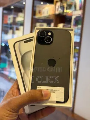 Apple iPhone 15 256GB (Used)