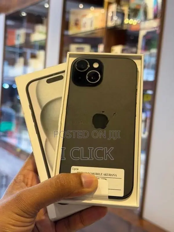 Apple iPhone 15 256GB (Used)