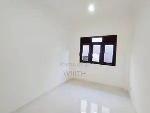 Three Storey House for Sale in Malabe Hokandarawanaguru Mawatha