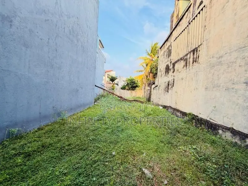 (AFA783) 8.6P Land for Sale 1st Lane Pagoda Road Nugegoda