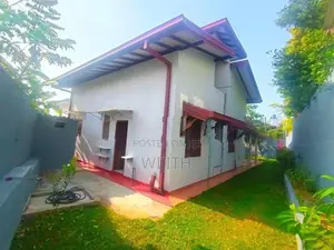 Single House for Sale in Pannipitiya Borella Road (araliya Uyana )