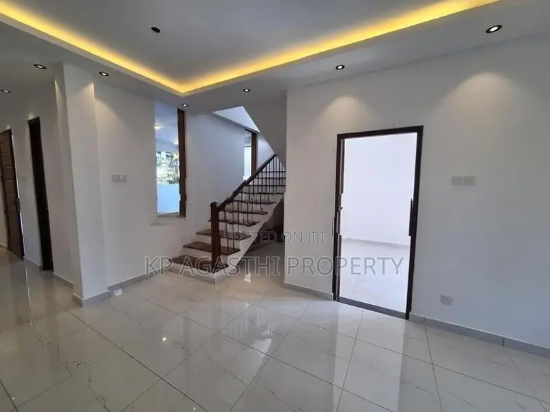 3st brand new luxury house for sale in malabe