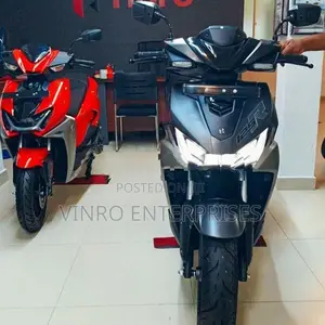 Hero XOOM 125R 2025