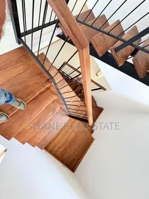 Luxury Brand New House for Sale in Thalawathugoda