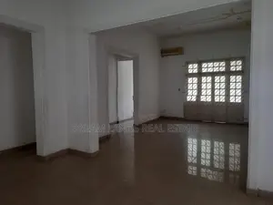 4BED HOUSE FOR SALE IN COLOMBO 07 (SP999)