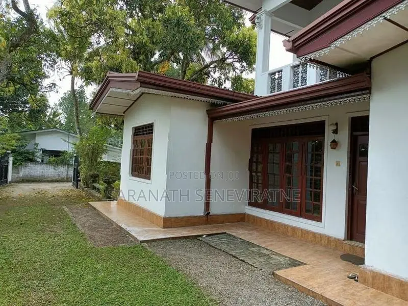 2 Storied House For Sale in Pannipitiya