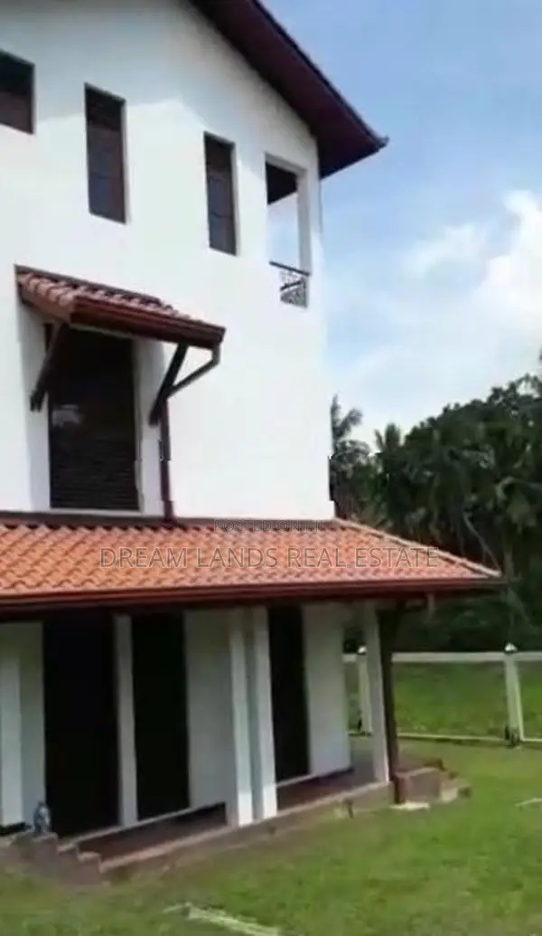 Hokandara 3 Story House for Sale ( RS - 510)