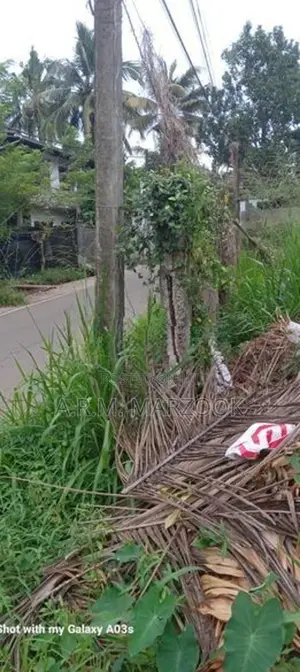 Pannipitiya Off Boralla Rd 56 Perches Square Bare Land For Sale