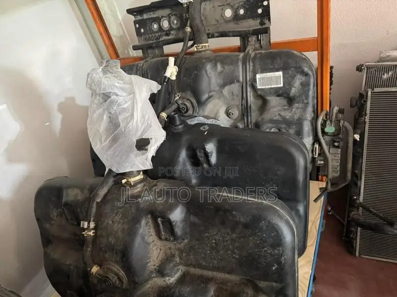 Honda Fit Gp5 Petrol Tank