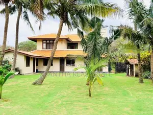 (AF540) 67 P Luxury House For Sale In Lunawa Rawathawatha Moratuwa