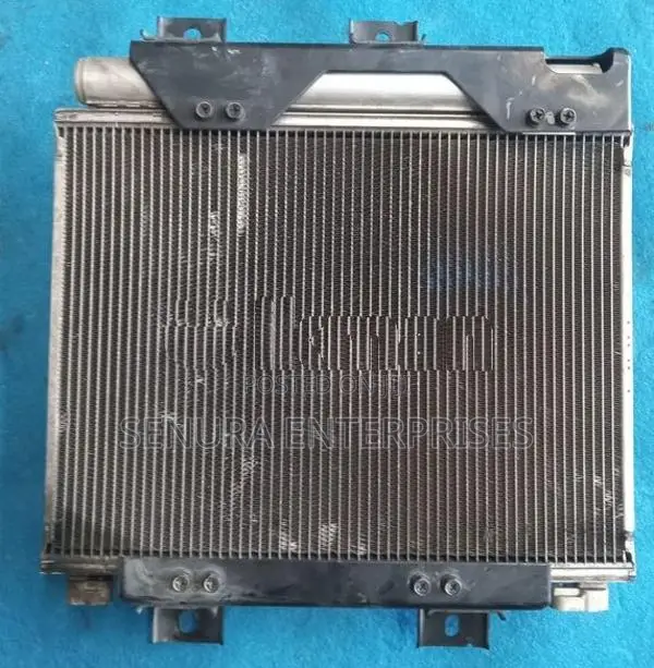 Isuzu Nkr85 Radiator with Ac Condenser