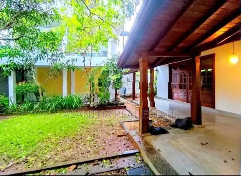 (AF529) 02 Story House Sale At Pagiriwatha Mawatha Nugegoda