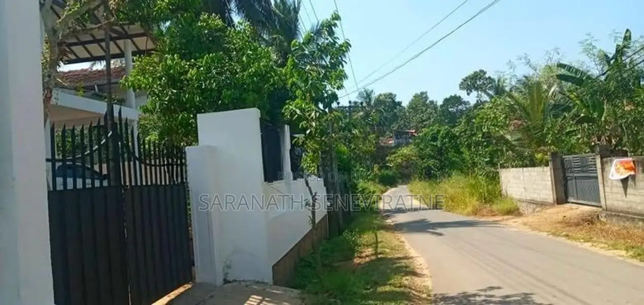 House For Sale in Millawa, Kurunegala