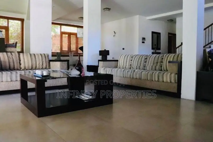 (AFA808) 02 Story House With 22 P Sale At Battramulla