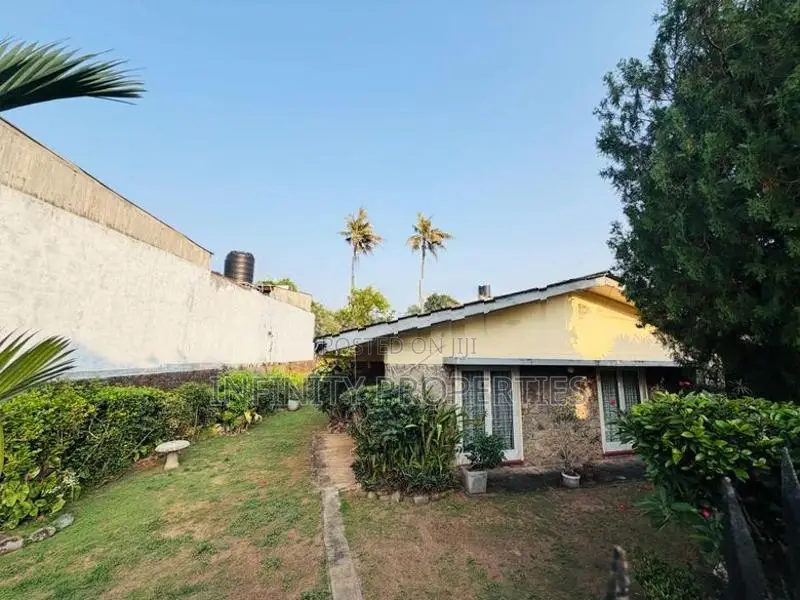 20 P Land for Sale Polhengoda Rd Colombo 05