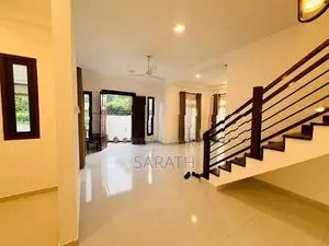 Brand New 3 Storied House Sale Athurugiria
